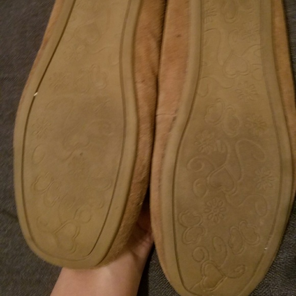 New moccasins - Picture 3 of 3